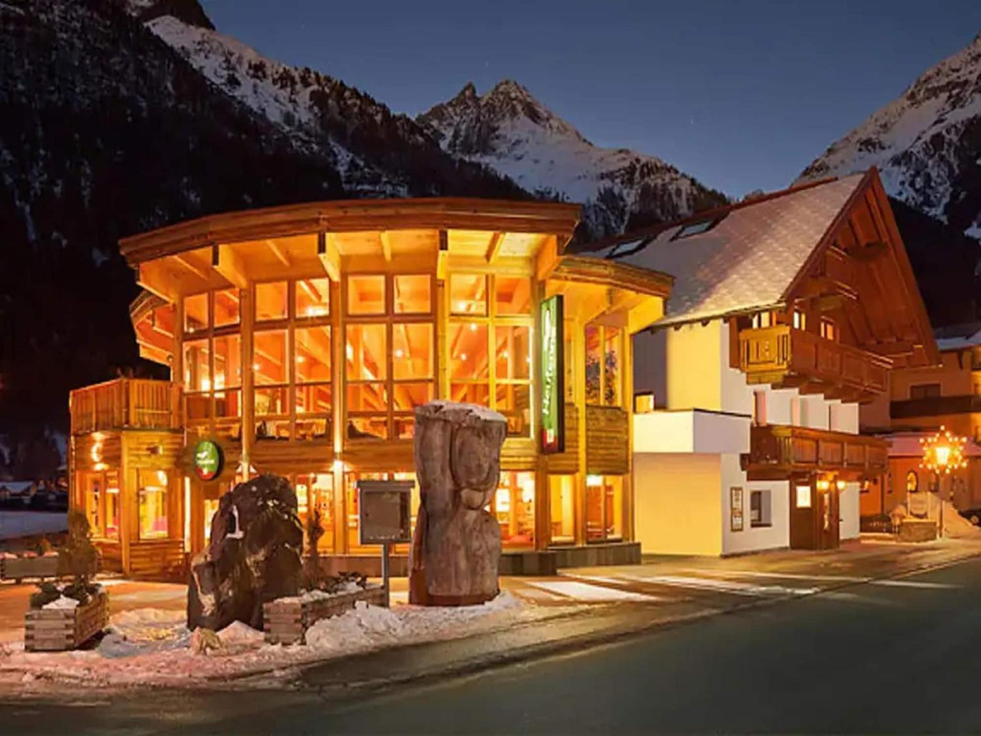 Comfortable Apartment In L Ngenfeld With Ski Storage Längenfeld Екстериор снимка