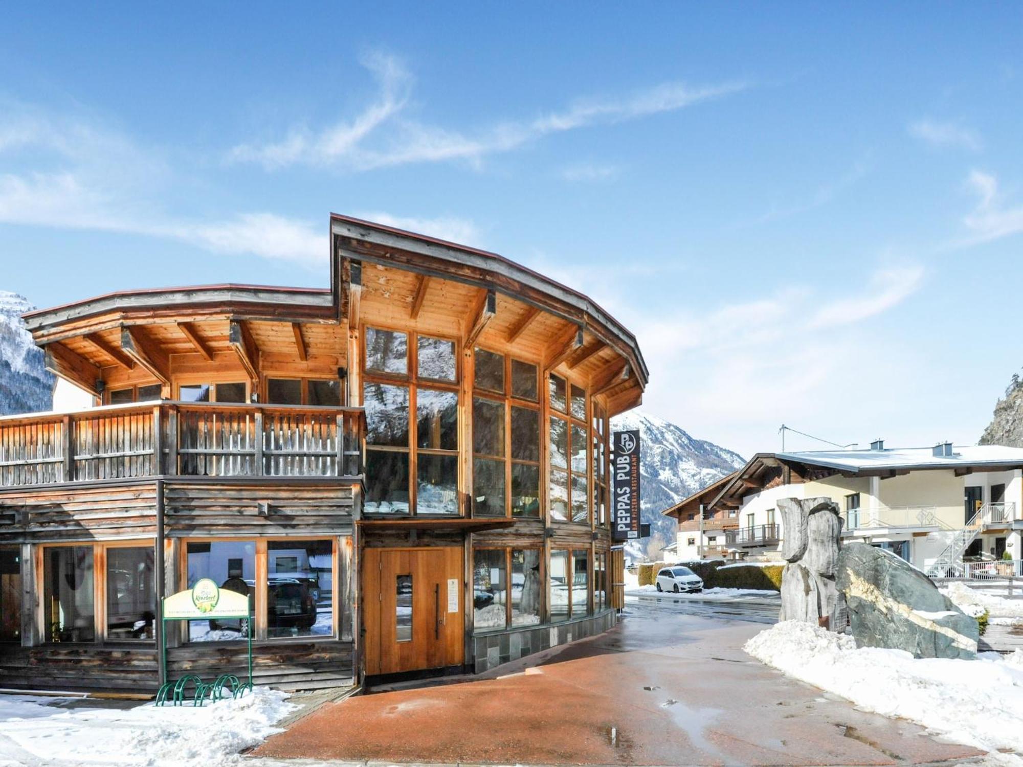 Comfortable Apartment In L Ngenfeld With Ski Storage Längenfeld Екстериор снимка