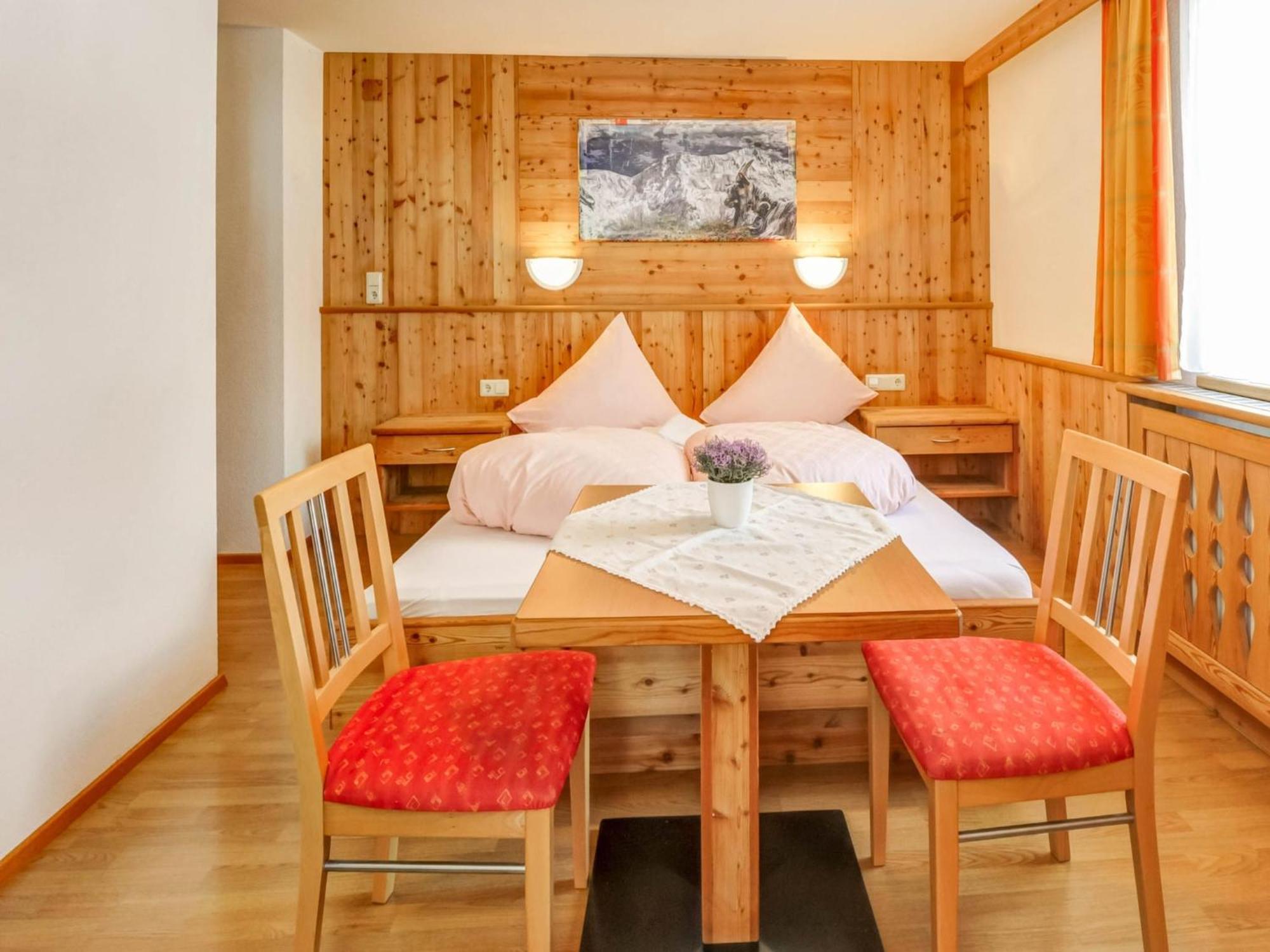 Comfortable Apartment In L Ngenfeld With Ski Storage Längenfeld Екстериор снимка
