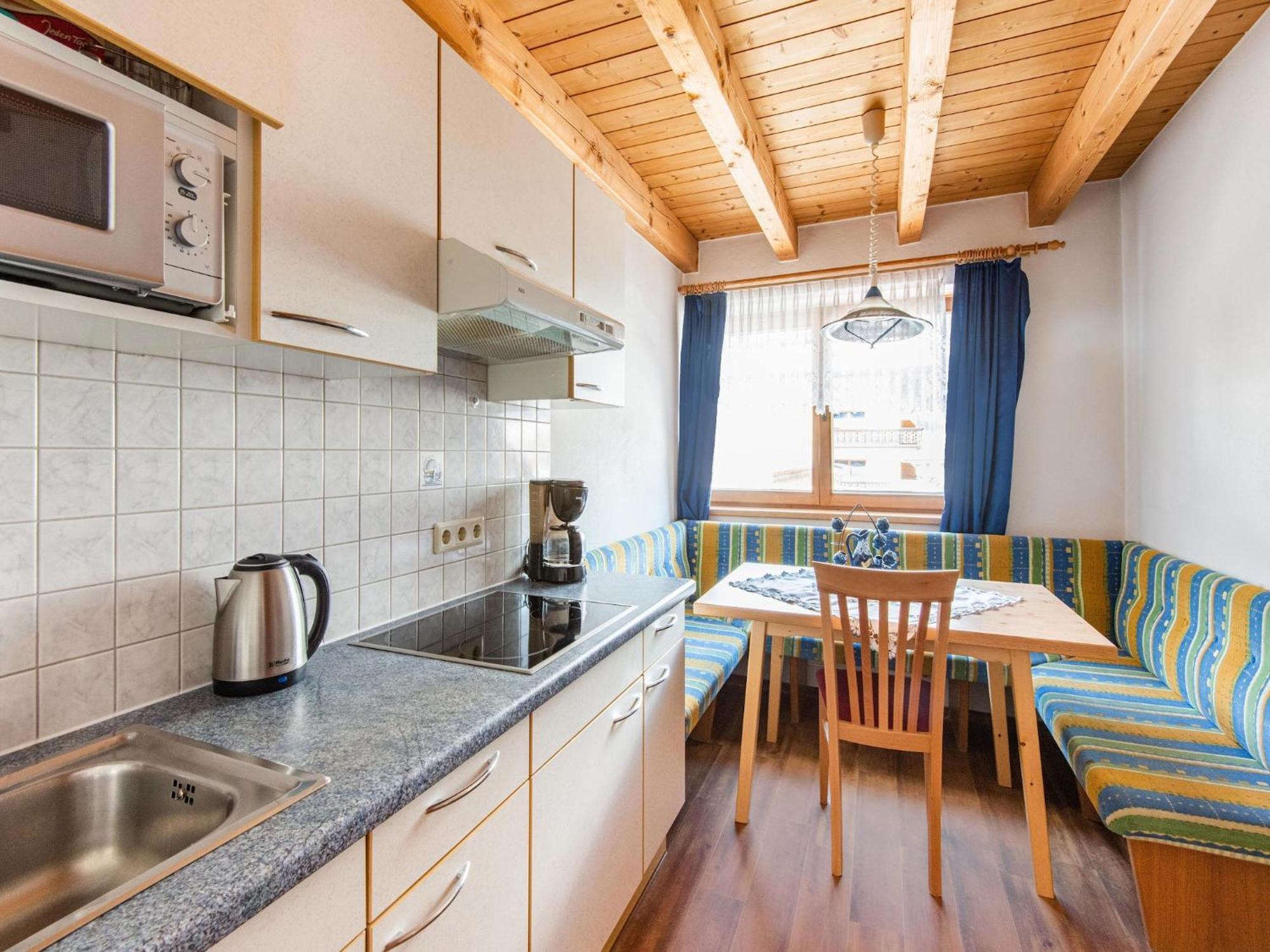Comfortable Apartment In L Ngenfeld With Ski Storage Längenfeld Екстериор снимка